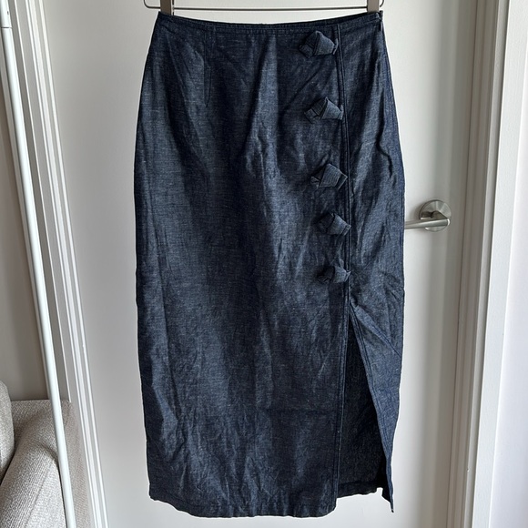 🩵Not-Quite-Denim Skirt -Size 2 - Picture 5 of 11